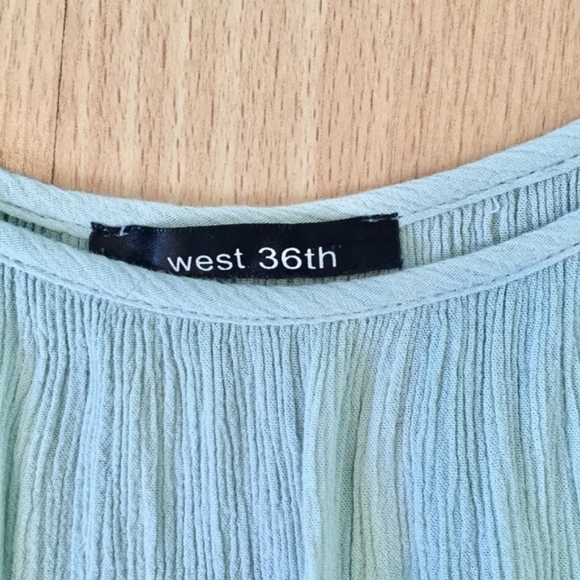 West 36th off the shoulder top - Picture 2 of 5